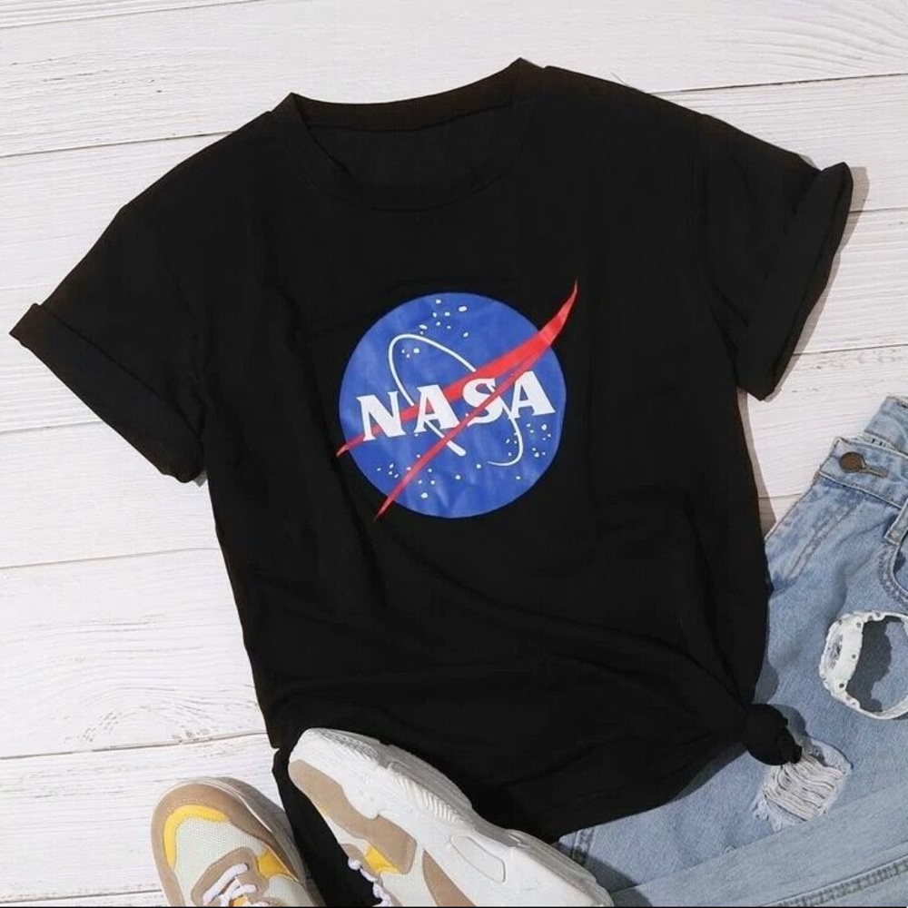 NWOT NASA t-shirt